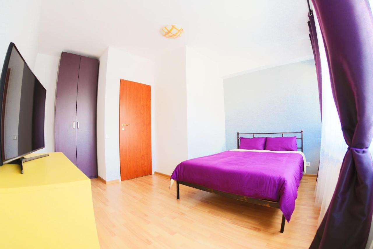 Color Apartments Downtown บูคาเรสต์ ภายนอก รูปภาพ