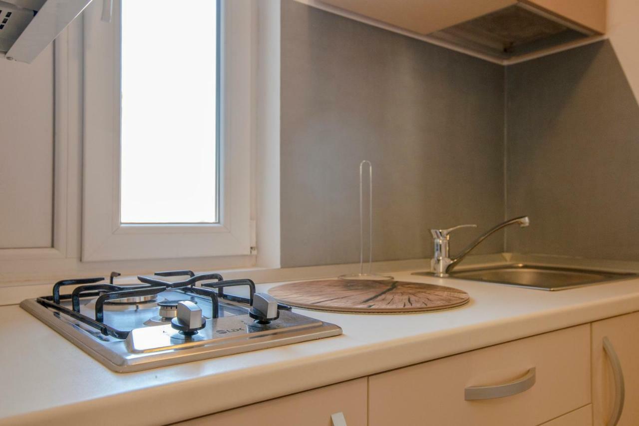 Color Apartments Downtown บูคาเรสต์ ภายนอก รูปภาพ